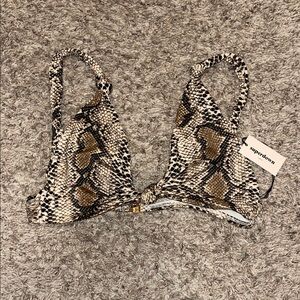 Reptile Pattern Revolve Bikini Top BRAND NEW size L (runs small)